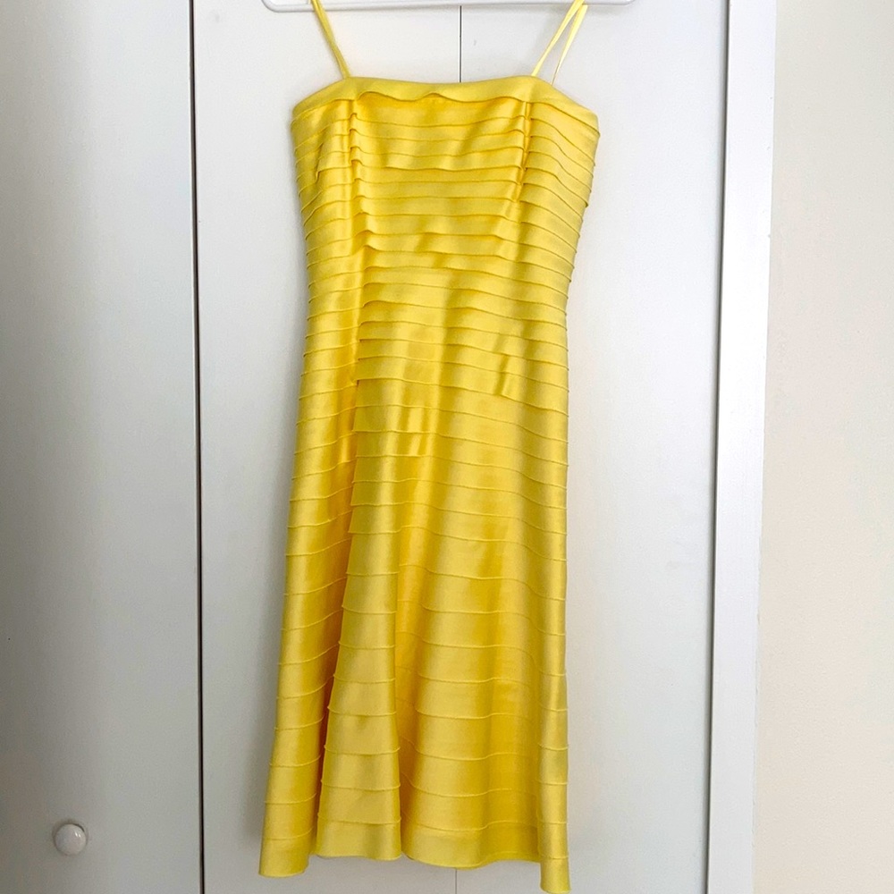 Strapless yellow Adrianna Papell dress
